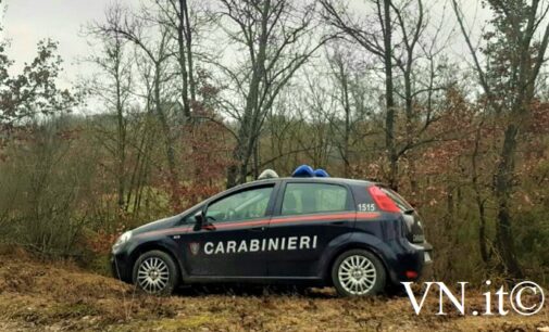 PIEVE PORTO MORONE 06/04/2024: Spacciatore fugge nel torrente ma resta intrappolato nel fango. Arrestato dai Carabinieri.