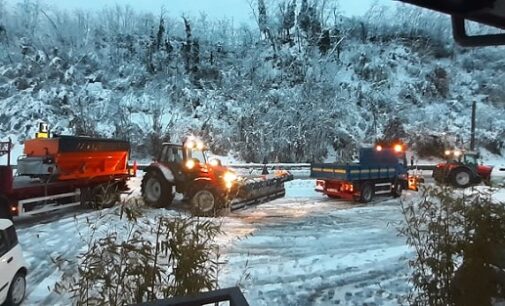 VOGHERA VARZI 08/12/2020: Terminato ieri mattina lo sgombero della neve sulla Sp461