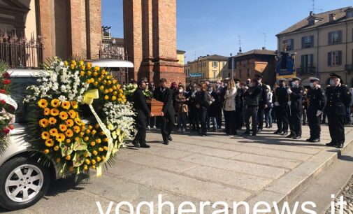 VOGHERA 29/03/2021: Scomparsa di Gian Luca Bozzola. In tantissimi all’ultimo saluto. Hai saputo donarci il tuo sorriso e la tua voglia di vivere