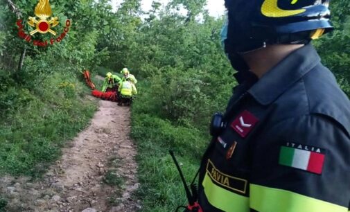 CECIMA VOGHERA 31/05/2021: Con la moto nei boschi. Cade in un dirupo e si ferisce