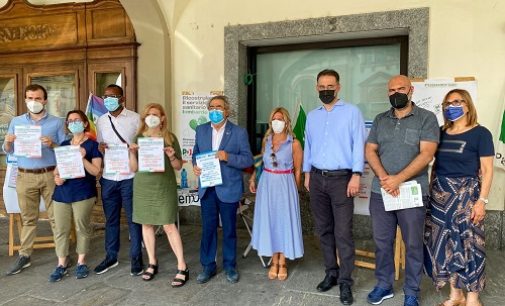 VOGHERA 24/07/2021: Pd in piazza Duomo: “Contro la sindaca che non condanna l’uso delle armi da parte degli assessori”