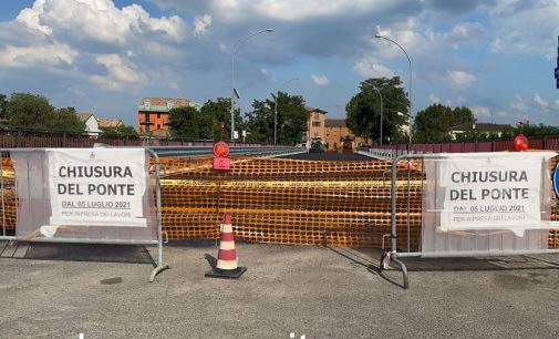 VOGHERA 06/08/2021: Ponte Rosso. Oggi le righe. Stasera o domani mattina la riapertura