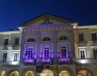 VOGHERA 22/10/2021: Prevenzione del tumore al seno. Il palazzo comunale si illumina di rosa a sostegno della ricerca