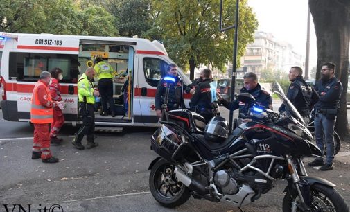 PAVIA 25/10/2021: Cittadino in arresto cardiocircolatorio salvato da Carabinieri e Polizia con massaggio cardiaco e defibrillatore