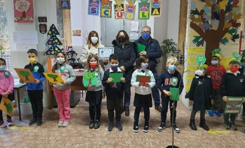 VOGHERA 23/11/2021: Scuola. La primaria De Amicis partecipa alla Giornata Nazionale degli Alberi