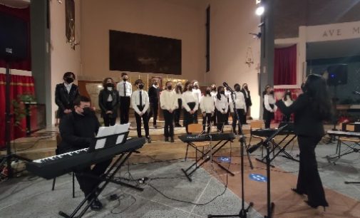VOGHERA 23/12/2021: Scuola. Le secondarie dell’IC Pertini accolgono il Natale con musica, canti e poesie