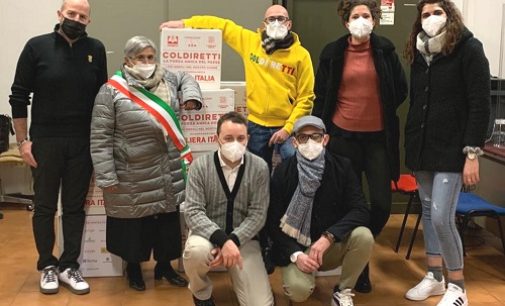 PROVINCIA 19/01/2022: Solidarietà. Coldiretti Pavia distribuisce 3000 kg di cibo alle famiglie bisognose. Al via le prime consegne a Pavia, Casteggio e Mortara
