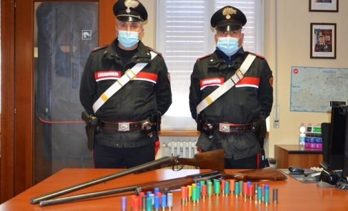 BASTIDA CERVESINA 08/02/2022: Litiga con la compagna. All’arrivo dei carabinieri finisce in arresto per detenzione illegale di armi e ricettazione