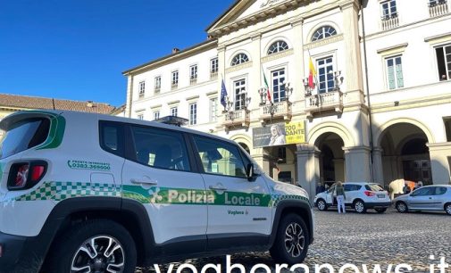 VOGHERA 12/02/2024: Provoca un incidente e scappa: denunciato dalla Polizia Locale. Aveva anche la patente revocata il motociclo non assicurato