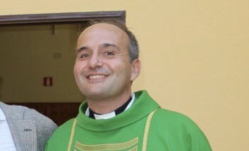VOGHERA 04/03/2022: Il parroco del Don Orione in missione fra Romania e Italia per aiutare i profughi ucraini