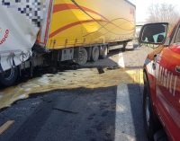 BRONI CASTEGGIO 01/04/2022: Ennesimo incidente sulla A21. Autostrada chiusa ieri per scontro fra Tir