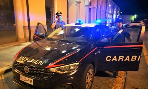 VOGHERA 01/07/2023: Furto nel bar di Piazza Marconi. I Carabinieri arrestano due giovani