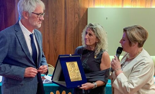 MANOSQUE 28/09/2022: Il Rotary premia con la targa Jean Giono Jean-Yves Laurichesse