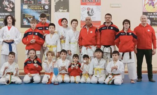 BUSSERO 21/12/2022: Karate. L’Accademia Combat di Voghera alle gare di Bussero. Medaglie e primo posto come società