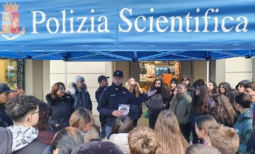 VOGHERA 03/12/2022: Contrasto e prevenzione della violenza di genere. Gli studenti dell’IC Pertini incontrano le forze di Polizia