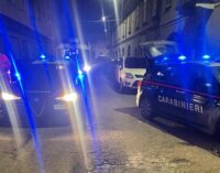 BRONI 24/01/2023: Armato di coltello e di tirapugni. Bloccato dai Carabinieri mentre dà in escandescenze in strada