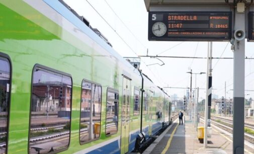 PAVIA STRADELLA 24/05/2023: Treni. Sulla linea Milano-Pavia-Stradella entra in servizio il Donizetti