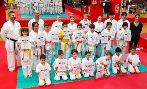 VOGHERA 07/06/2023: Karate. Esami di passaggio cintura per 17 allievi del Karate Team