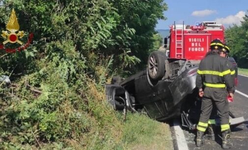 BAGNARIA 10/07/2023: Auto si ribalta lungo la Sp 461. Ferito un uomo