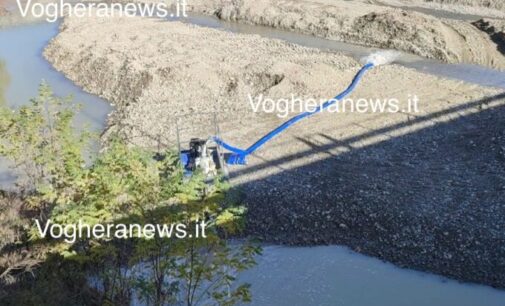 VOGHERA 18/11/2023: Ponte di via Piacenza. Lunedì i lavori. Oggi il prosciugamento della zona per consentire gli interventi