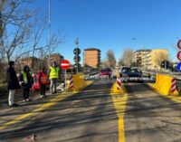 VOGHERA 19/12/2023: Ore 10.34. Il ponte di via Piacenza è ufficialmente aperto. Le auto dei cittadini sono tornate a passare