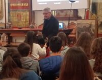 VOGHERA 24/04/2024: Gli studenti dell’Istituto Pertini scoprono la storia della Caserma di Cavalleria