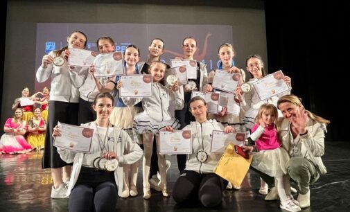 VOGHERA 29/04/2024: Ottimi piazzamenti delle ballerine vogheresi al Premio Resilienza. Ora le aspetta la finalissima di Roma