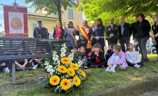 VOGHERA 09/05/2024: Per non dimenticare. Oggi alla panchina di via Garibaldi la celebrazione delle Vittime del terrorismo